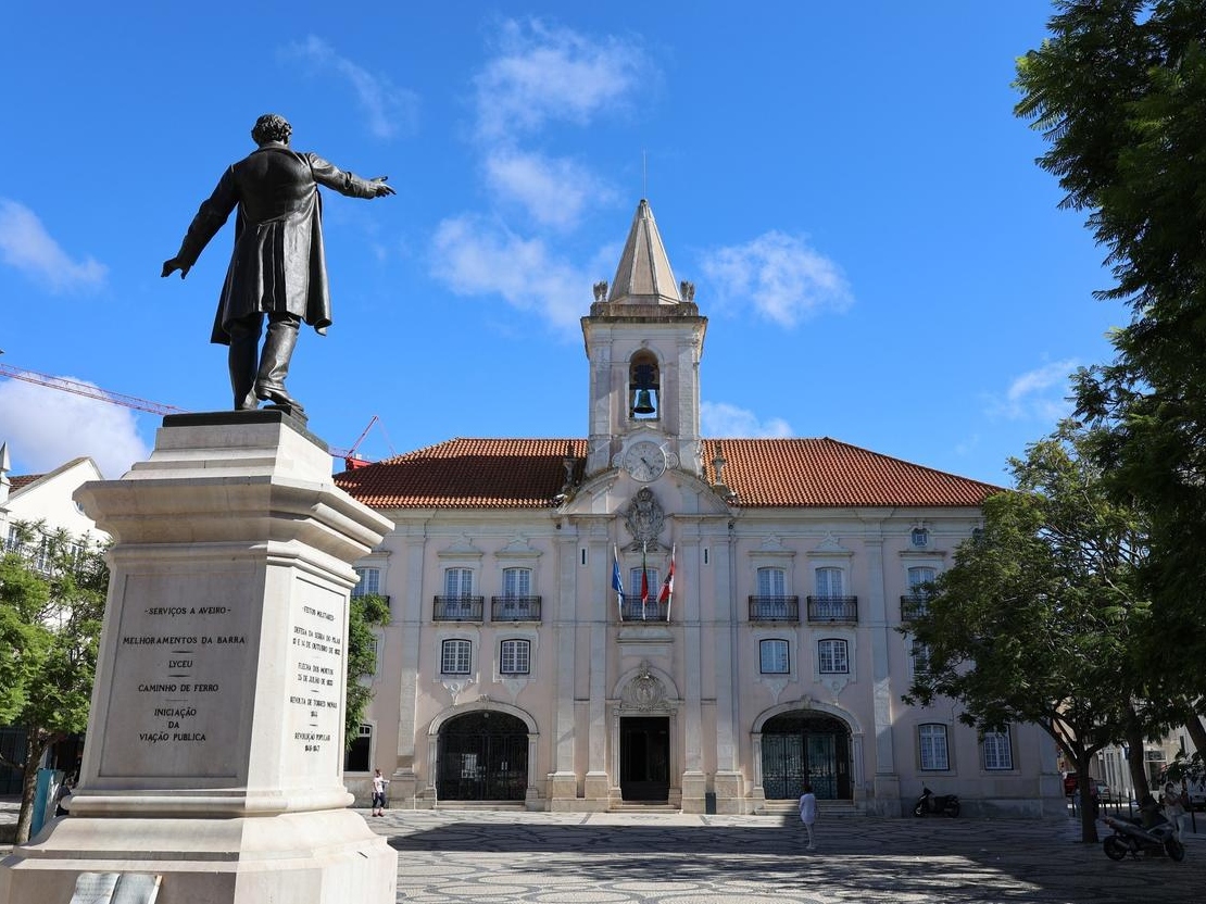Câmara de Aveiro apresenta protocolo para ajudar Junta de S. Jacinto a ultrapassar dificuldades fina(...)