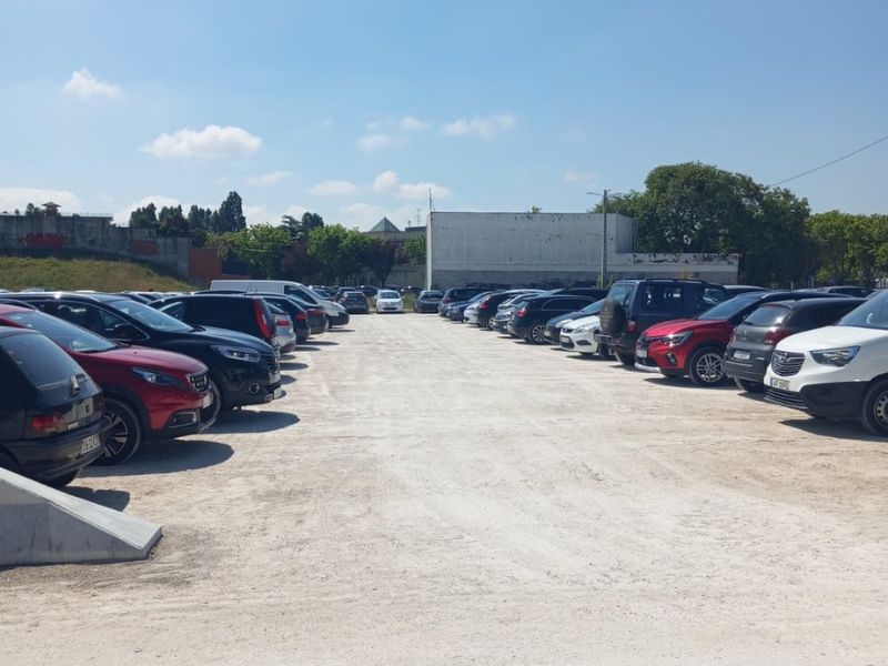  Concluída a obra de ampliação do parque de estacionamento junto ao Hospital
