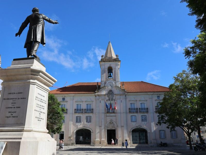 Câmara de Aveiro celebra protocolo com a AdRA para intervenção na rua Dr. Tomás de Aquino em Caci(...)