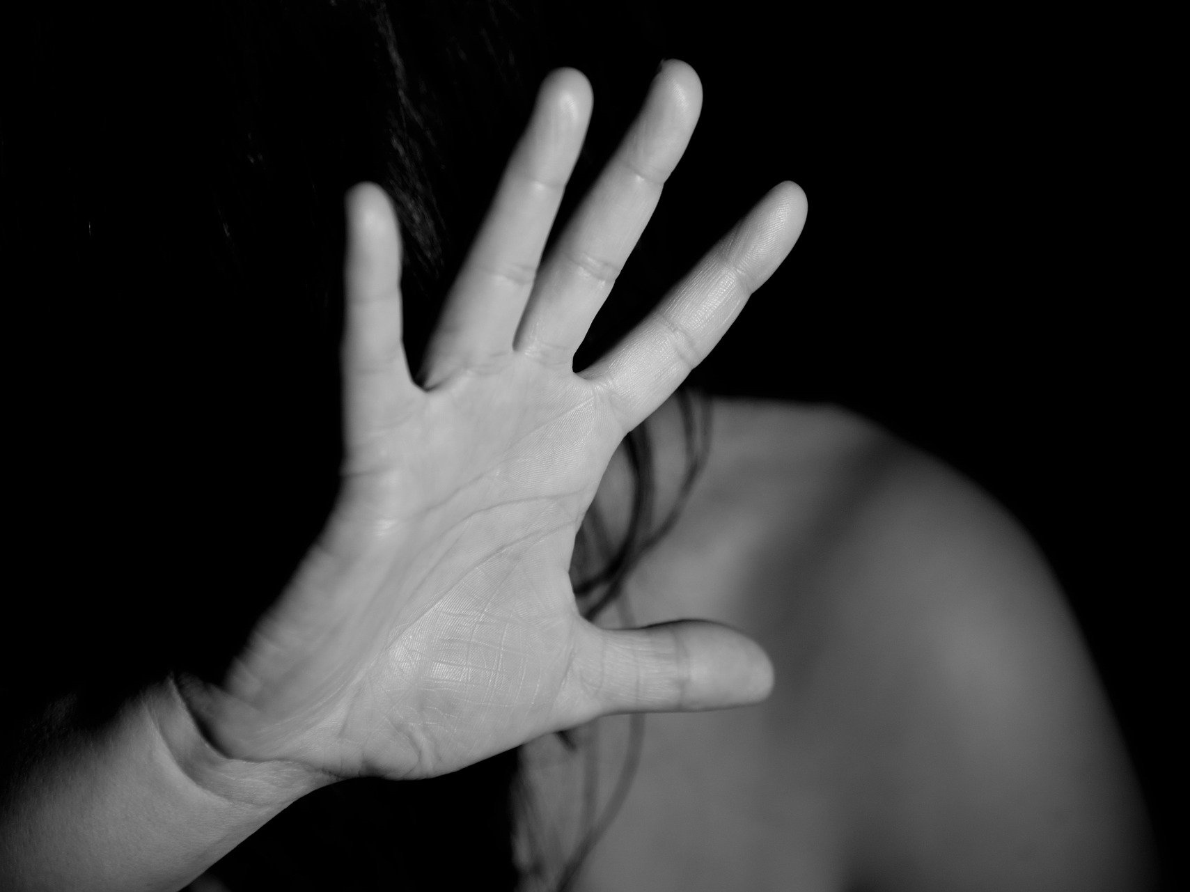 Prisão preventiva para homem acusado de violência doméstica contra a companheira e a sogra
