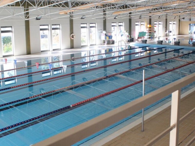 Câmara de Vagos dispensa serviços de professor de natação. Pais e colegas de profissão manifestam-se.