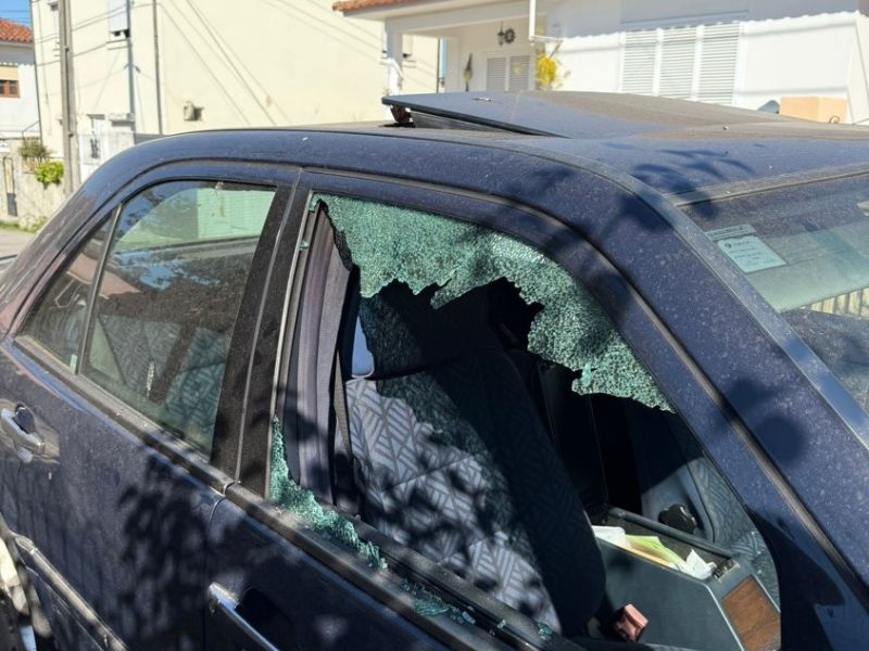 Constituído arguido homem de 27 anos por furto em interior de veículo em Santa Maria da Feira