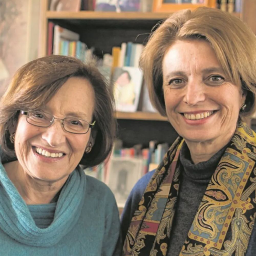 Um Café Com... Ana Maria e Isabel Alçada